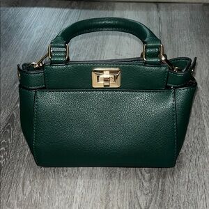 Elegant Green Handbag